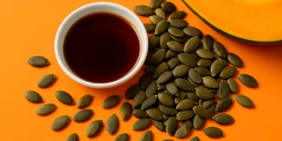 南瓜籽油有什麼好處？專家解析功效、吃法與選購指南